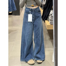 批发高腰蓝色微喇叭牛仔裤女2025年秋冬季宽松直筒不贴腿<b class='q'>阔腿裤</b>