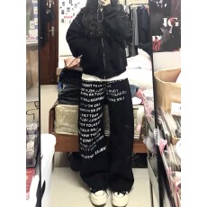 批发甜酷辣妹美式风黑色字母印花牛仔裤女设计感宽松显瘦工装阔腿长裤