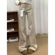 批发卡其色低腰微喇牛仔<b class='q'>裤</b>女2026春季新款显瘦垂感拖地不贴腿喇叭<b class='q'>裤</b>子
