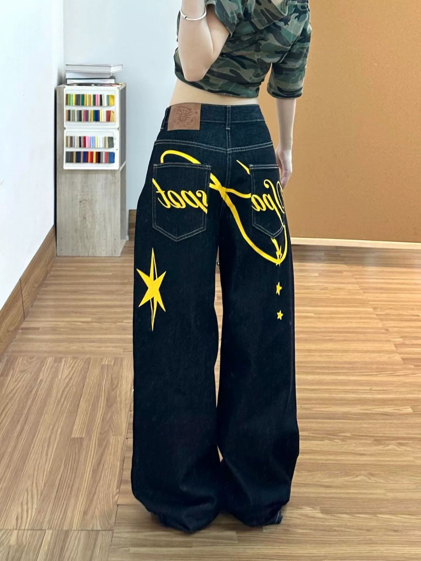 별 알파벳 프린트 청바지 남자 서해안 아메리칸 바지 높음 거리 vibe 루즈핏 슬림해 보이는 스트레이트 모통이 칼 바지