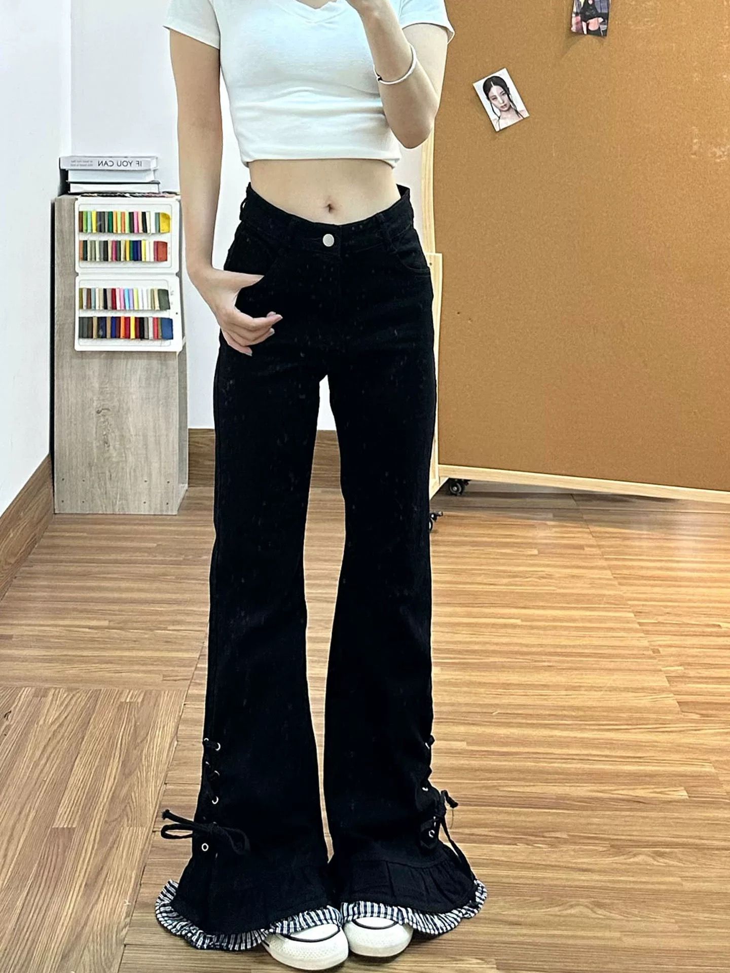 아메리칸 레트로 나비 매듭 패치워크 부츠컷 청바지 바지 여자 2026 여름 새로운 디자인 센스 바닥 청소 바지