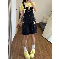 批发美式小猫星星满印牛仔<b class='q'>背带裤</b>裤子女款2026夏季新款休闲减龄短裤潮
