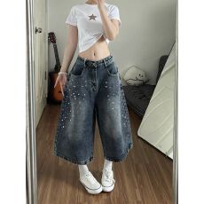 批发美式复古烫钻七分牛仔裤男女夏季2026新款水洗做旧宽松直筒短裤潮