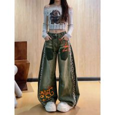 批发2026新款美式复古印花阔腿<b class='q'>牛仔裤</b>女高腰显瘦弯刀裤设计感长裤