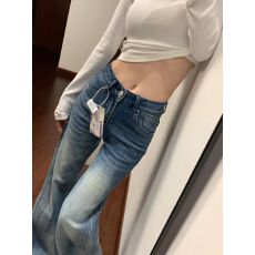 批发美式浅蓝色不贴腿微喇牛仔裤女<b class='q'>秋</b>季2026新款高腰垂感小个子直筒裤