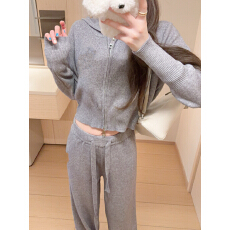 灰色连帽开衫套装女秋冬针织设计感卫衣休闲裤两件套