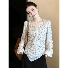 批发实拍~胖MM大码蓝色小碎花蕾丝系带不规则下摆上衣