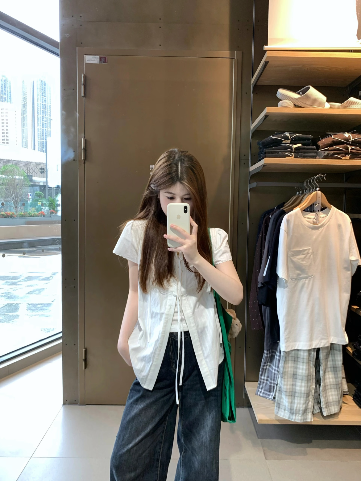 실사 장기 Pleat 스트랩 셔츠 레트로 레이스 소매 루즈핏 외부 잡아라. 의류 디자인 센스 셔츠