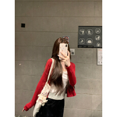 批发实拍 红色镂空短款开衫长袖防晒上衣