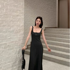 批发灰色背心吊带2026夏季针织连衣裙女新款修身显瘦气质包臀长裙打底