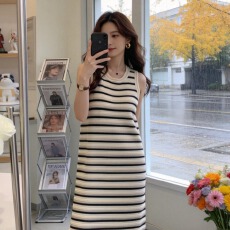 批发气质漂亮韩系好看小众清冷大方2026夏季高级今年裙子<b class='q'>连衣裙</b>