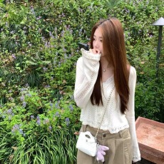 批发复古钩花<b class='q'>薄款</b>针织开衫女纯色气质休闲显瘦镂空百搭短款喇叭袖上衣