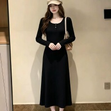批发轻奢别致简约韩系优雅长裙女穿搭掐腰2026年早<b class='q'>秋</b>新款连衣裙女