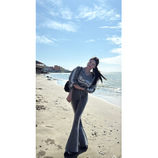 批发实拍实价~冬季新款加绒字母<b class='q'>印花</b>卫衣＋休闲显瘦喇叭裤<b class='q'>套装</b>