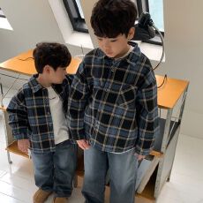 批发男童格子衬衫春秋款2025中大童男孩复古上衣儿童装休闲百搭长袖潮