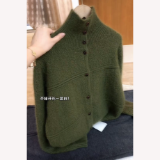 批发2026春秋新款保暖显白毛衣芥末绿韩系高领设计长袖针织开衫女