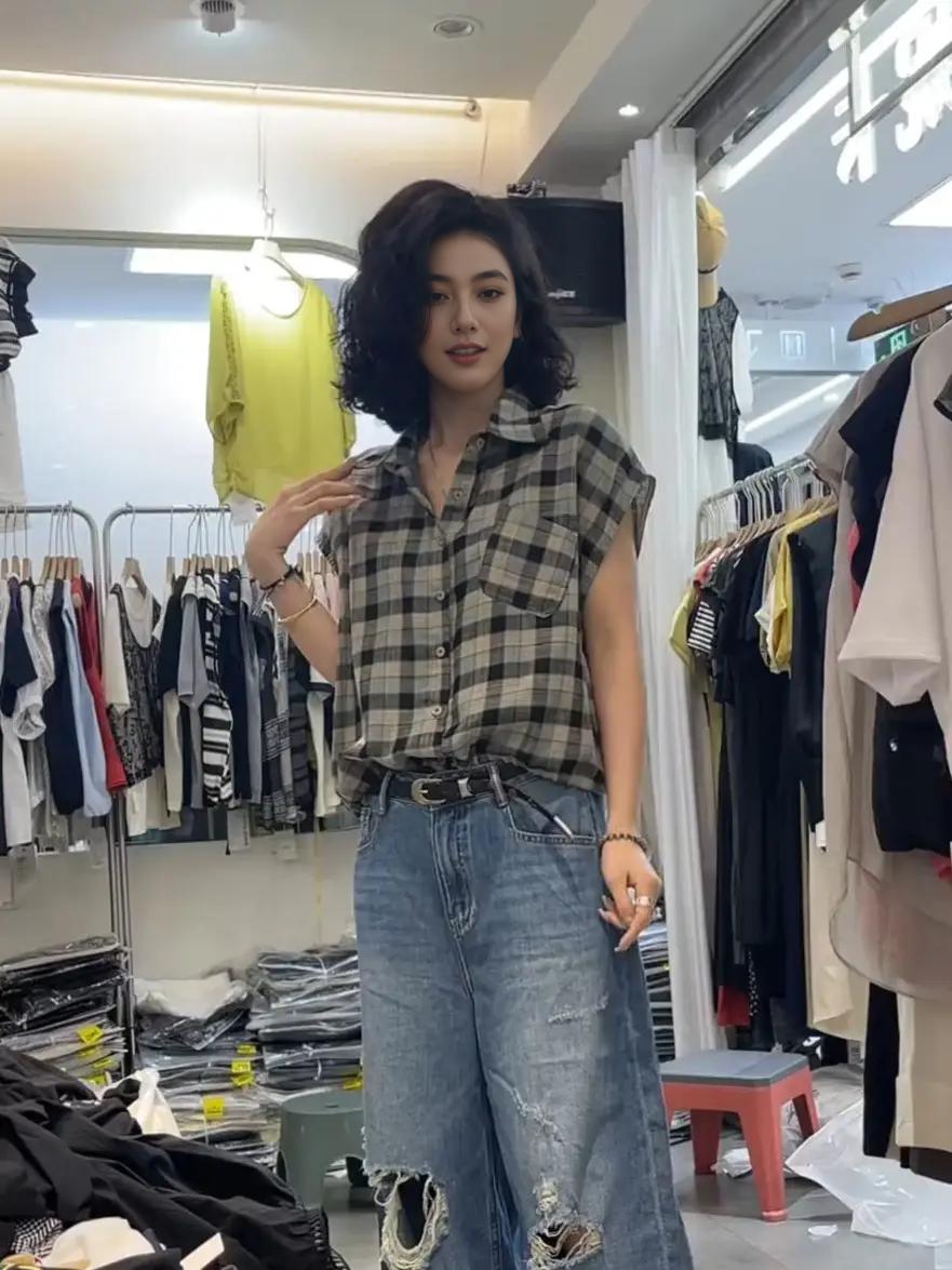 올해 슈퍼 패션 착용 가져 가라. 캐주얼 바람 2026 여름 새로운 한국 스타일 품격 연령 감소 다용도 체크무늬 셔츠
