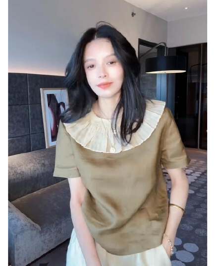 올해 인기 ~ 중 새로운 여성 셔츠 2026 여름 한국 스타일 패션 연령 감소 패치워크 색상 프릴 베이비 칼라 맨위