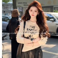 批发Chic港风吊带斜肩上衣女高级感春季新款内搭打底衫设计感小众早春