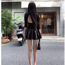 批发赫本风黑色A字修身蓬蓬裙女2025秋季新款韩系时尚拼接显瘦<b class='q'>连衣裙</b>