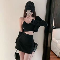 批发套装<b class='q'>女</b>春夏季新款辣妹吊带背心<b class='q'>半身裙</b>子长袖开衫网红炸街三件套