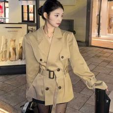 批发卡其色英伦高级<b class='q'>风衣</b>外套2025新款双排小个子收腰气质短款上衣正品