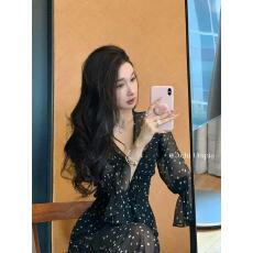 批发ACHI大也池黑色乔其雪纺v领波点<b class='q'>连衣裙</b>女长袖波浪边长裙微透裙子