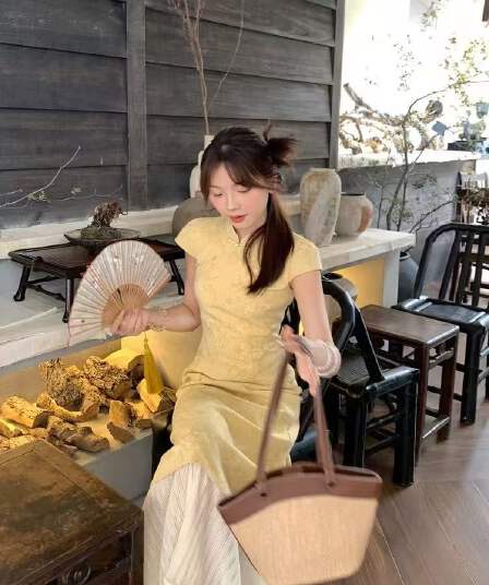케이크를 잘라 직접 만든 작은 키 여름 새로운 치마 아이들 일상 잘 생긴 새로운 중식 드레스 치파오 고급 롱 스커트