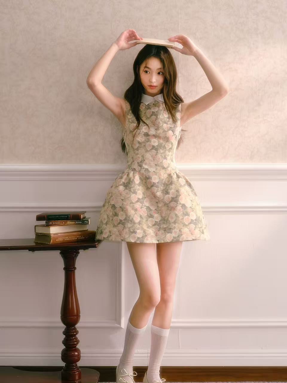 recit 장미 유화 셔츠 칼라 민소매 여성 드레스 여름 천 금빛 바람 퍼프 몸매 가꾸기 허리 수축 조끼 스커트