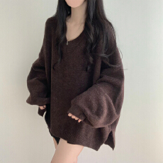 批发<b class='q'>中长款</b><b class='q'>毛衣</b>厚款<b class='q'>毛衣</b>慵懒风宽松v领针织衫下摆开叉灯笼袖韩版<b class='q'>毛衣</b>