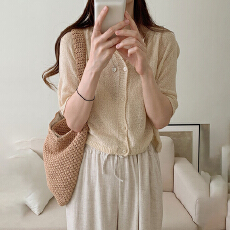 批发韩版薄款<b class='q'>圆领</b>短袖<b class='q'>针织</b><b class='q'>开衫</b>纯色单排扣夏天可穿冰爽上衣毛衣罩衫