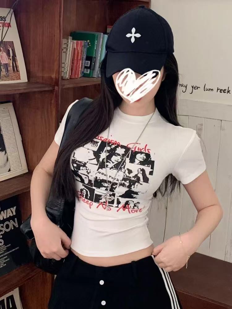 빅 사이즈 아메리칸 레트로 스타일 프린트 라운드 넥 반팔 티셔츠 몸매 가꾸기 슬림해 보이는 다용도 쇼트 스타일 맨위