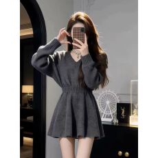 批发大码2026新款灰色v领针织毛衣连衣裙子女收腰内搭打底小个子短裙
