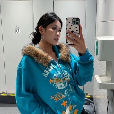 批发美式街头裂纹印花可拆毛领连帽卫衣<b class='q'>女</b>秋季宽松百搭休闲开衫外套