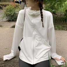 批发短款冰丝<b class='q'>夏</b>季防晒衣女款宽松防紫外线透气连帽防晒服薄款开衫外套