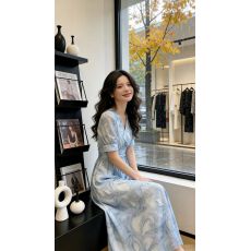 批发韩版印花中长款法式新款A字裙<b class='q'>v领</b>显瘦浅蓝短袖开叉淑女风复古夏季