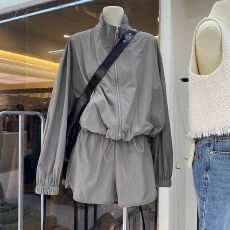 2026美式休闲防晒衣套装女运动风翻领抽绳外套阔腿短裤薄款俩件套