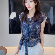 批发2026夏季新款时尚国风印花小衫女洋气中式休闲<b class='q'>衬衫</b>独特漂亮飞袖