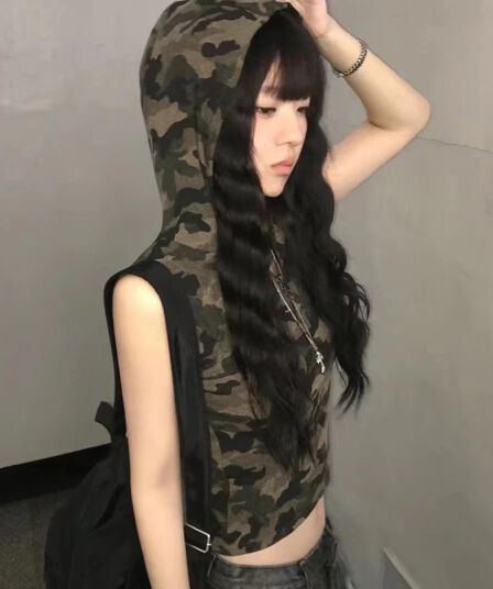 순수한 욕망 카모플라주 아메리칸 디자인 캐미솔 여름 핫걸 외출용 새로운 몸매 가꾸기 레트로 쇼트 스타일 민소매 맨위