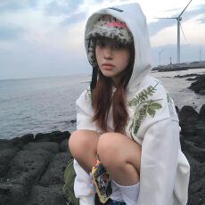 批发美式复古藤蔓卫衣女秋冬新款慵懒风小众国潮外套