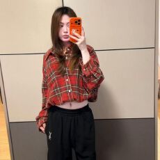 批发美式复古红色格纹松紧下摆衬衫女春季新款小众慵懒衬衣