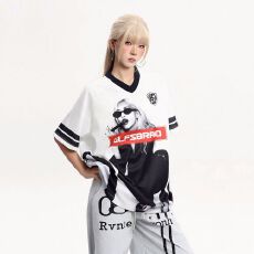 批发2026夏季新款球衣面料美式高街人像印花V领短袖T恤宽松男女<b class='q'>情侣</b><b class='q'>夏</b>