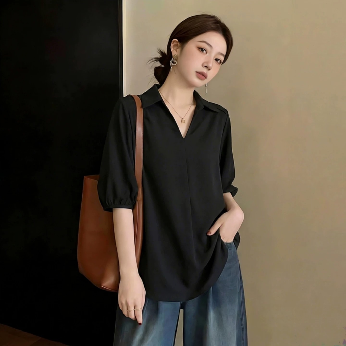 세련된 검정색 폴로 칼라 7부 소매 여성 셔츠 여름 2026 새로운 빅 사이즈 지방 mm 패션 외국 가스 맨위 여성