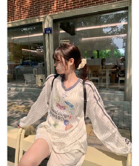 원본 품질 캐주얼 V넥 티셔츠 후드티 여성 가을 루즈핏 블라우스 긴팔