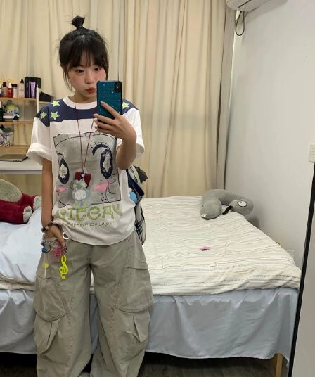 21 순면 별 자수 만화 프린트 루즈핏 반팔 라운드 넥 맨위