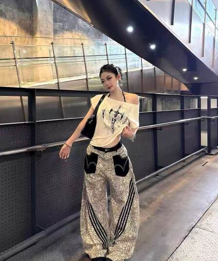 순면 220 그램 40 오스트리아 세대 서울 프린트 반팔 티셔츠 여성 오프숄더 오프숄더 비스듬한 어깨