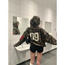 批发薄款/加绒 原版做工 毛巾绣 后包领【纯棉华棉复合】卫衣女