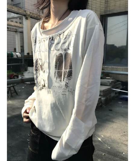 아메리칸 레트로 헨리 칼라 티셔츠 여성 봄 알파벳 프린트 페이크 레이어드 긴팔 아시아 인 ~보다 바람 루즈핏 캐주얼 맨위