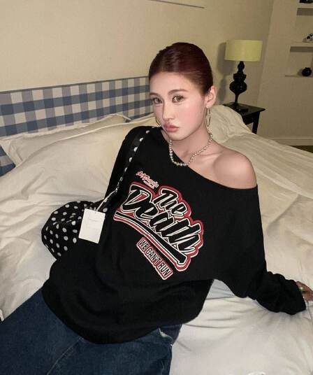 비스듬한 칼라 남자 바 면 300 그램 이후 패키지 칼라 색상 내부 및 외부 같은 색상 프린트 긴팔 루즈핏 풀오버 스웨트셔츠 여성