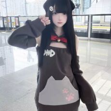 批发新款春秋宅萌猫软妹耳<b class='q'>连帽卫衣</b>可爱露肩设计感百搭时尚性感上衣